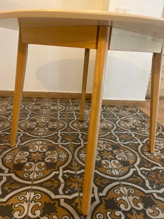 Mesa redonda madera blanca