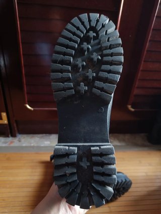 Botines de piel negros