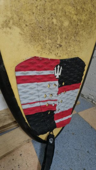 Tabla de surf 6'0 con refuerzo de carbono