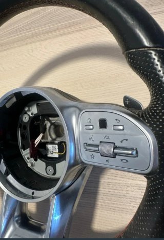 Volante Mercedes AMG Negro Piel