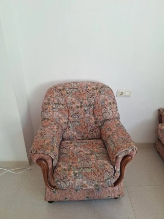 Sofá de tela multicolor