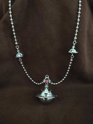 Collar Mechero Orbe Vivienne Westwood
