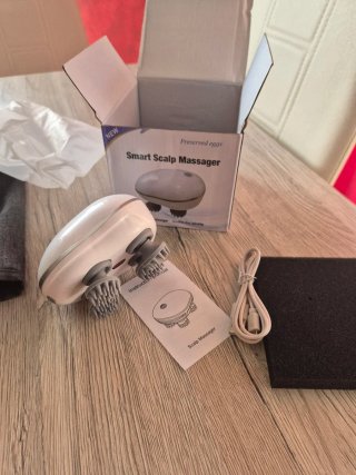 Masajeador Inteligente para Cuero Cabelludo