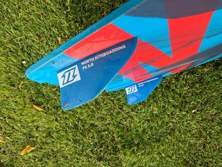 Tabla Kite North Gambler+pads+quillas – freestyle