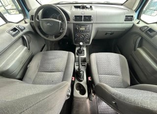 Ford Tourneo Connect 2004