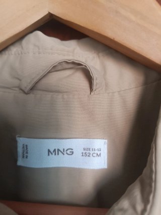 Gabardina niña Mango Talla 11-12 años Beige
