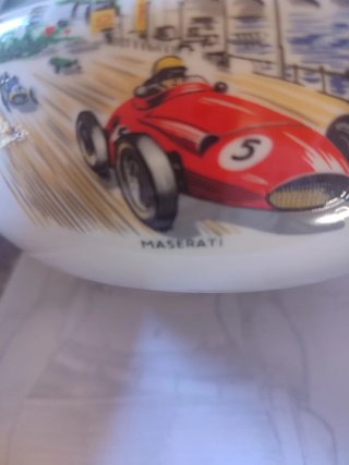 Cenicero encargado ex profeso por José Sancho.1971