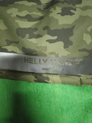 Parka Helly Hansen Camuflaje Invierno