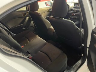 Mazda 3 2015