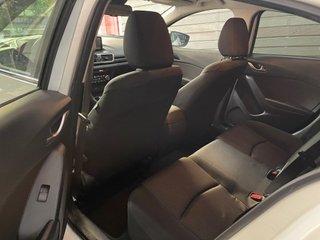 Mazda 3 2015