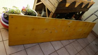 Tablero y caballetes de obra