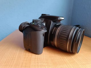 Canon EOS 400D + Lente 18-55mm