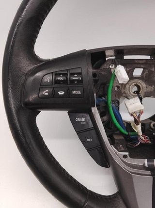 Mazda 1814 k0273 volante 2