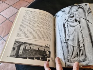 Libro rarovintage "Antologia monumentale di Chieri