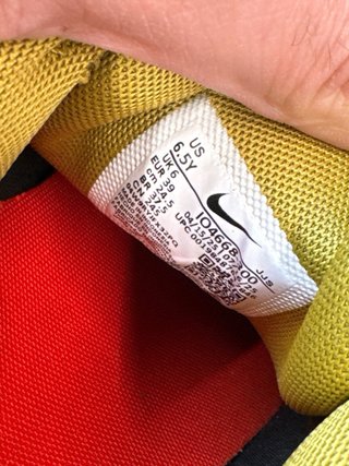 Nike P-6000 Cordura Taglia 39 Nuove
