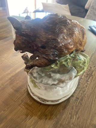 Escultura Hispania Jabalí Porcelana