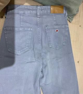 Pantalones morados NOON