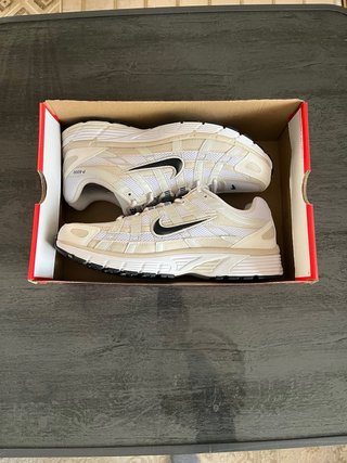 Zapatillas Nike P-6000 Beige/Blanco Talla 40.5