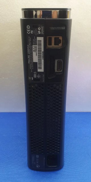 CONSOLA XBOX 360 ELITE 120GB LECTOR MULTIREGIÓN