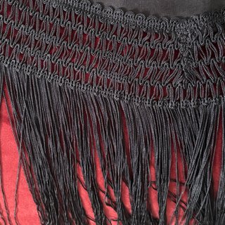 Mantón de Manila bordado a máquina