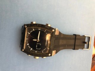 Reloj Marea Negro y Plateado