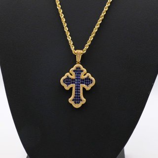 COLGANTE CRUZ CON CIRCONITAS BLANCAS Y AZULES.