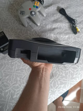 Nintendo 64. Mario kart + Mario 64.