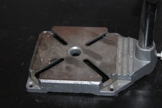 Supporto per trapano a colonna