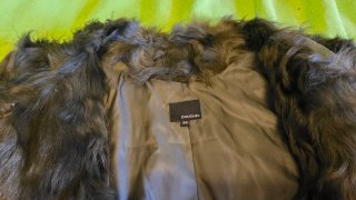 Chaquetón de moutón verde El Corte Inglés