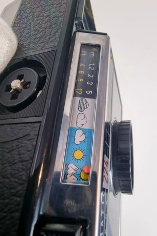 KODAK Instamatic 224 + funda original + flashcubes