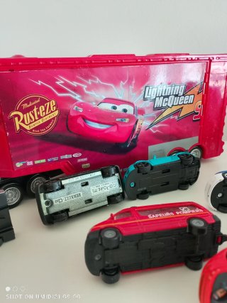 Lote de coches, camión, tractores de juguete