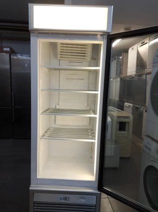 Nevera expositora cristal ISA