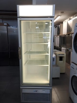 Nevera expositora cristal ISA
