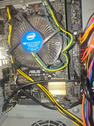 2 Torres Intel i5 7400