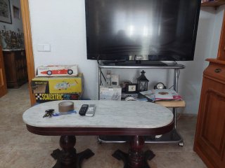 Televisor Sony Negro y Plateado