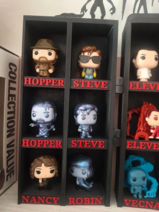 Colección Funko Pop Stranger Things + Estante
