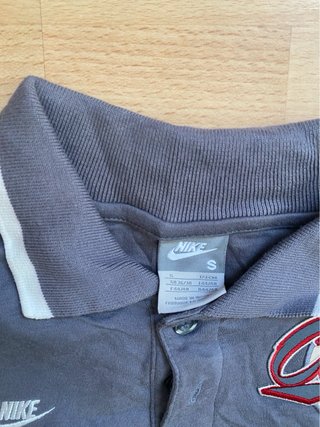 Polo Nike Cortez Vintage Gris Y2K