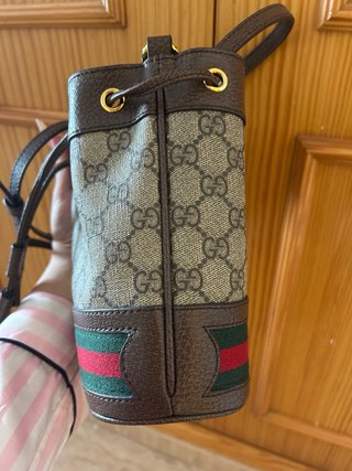 Borsa Gucci bucket con monogramma