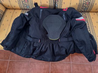 Chaqueta de moto negra