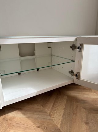Mueble TV blanco