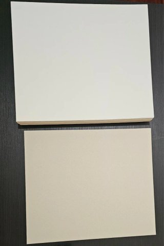Cartulinas blanco hueso  35x30 cm Lote70