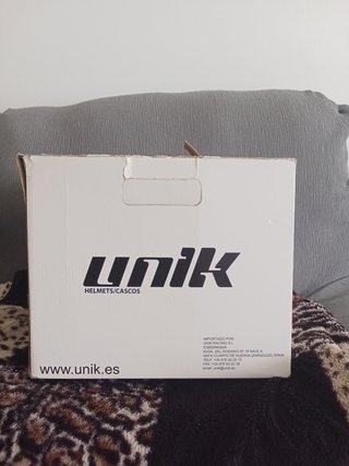 Casco nuevo Unik Negro Talla XS. En su caja.
