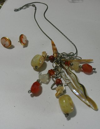 Set Collana e Orecchini Cameo