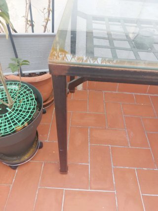 Mesa de terraza cristal y metal