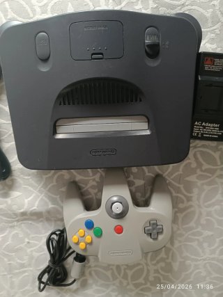 Nintendo 64. Mario kart y mandos. Pal Eur