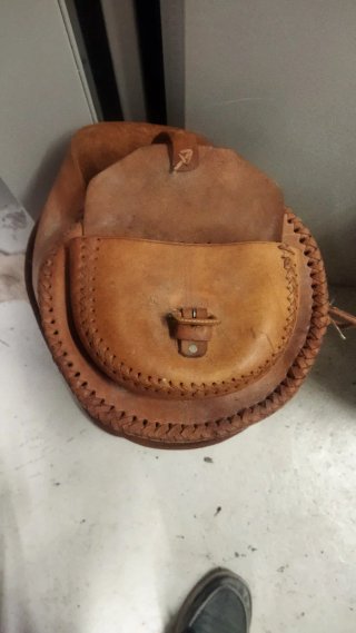 Bolso de viaje de cuero marrón