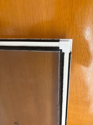 Mosquitera blanca para puerta