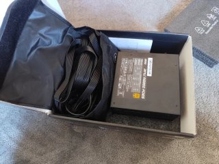 Fonte de Alimentação MSI Mag a1000 PCIE5