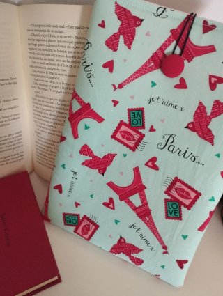 Funda de libro París