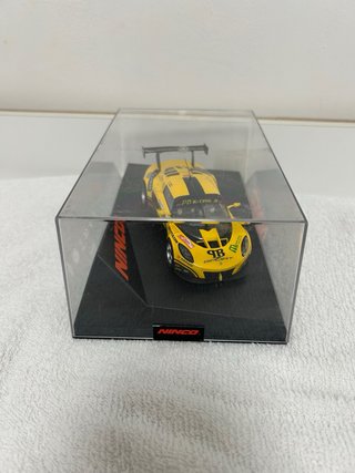 Coche Scalextric Ninco Lotus Exige GT3